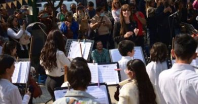 La música llegó a El Tribuno con una nueva presentación de “Vivace en los Barrios”