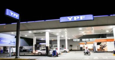 YPF anunció una medida para estabilizar el precio de la nafta por 45 días