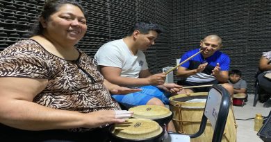 La música llega al centro vecinal 20 de Junio con un nuevo taller de instrumentos