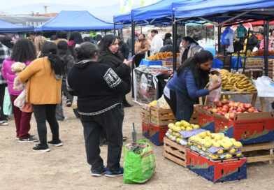 «El Mercado en tu barrio» llega a la zona este: productos a precios accesibles y servicios