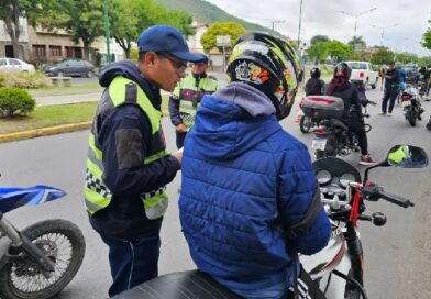 Se controló el uso de vehículos de transporte de pasajeros a través de aplicaciones