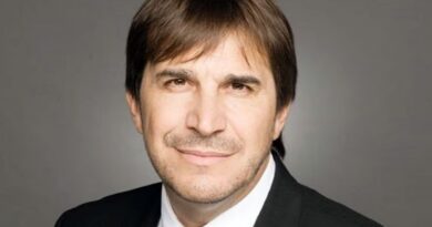 Allanan la casa de Javier Faroni, el titular de la empresa de Estados Unidos involucrada en el circuito oculto de dinero de la AFA