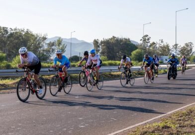 Cerca de 700 deportistas participaron del Triatlón de la Cumbre