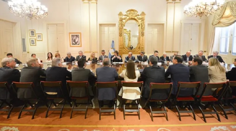 Los impuestos clave de la coparticipación no repuntan y aumenta la presión sobre las provincias