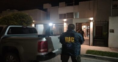 Allanamientos y una detenida por aptos médicos irregulares para licencias profesionales de conducir.