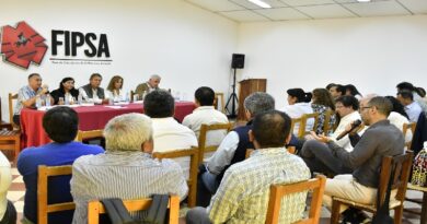 Sillas vacías y municipios “ninguneados”: el desplante de los legisladores de LLA al Foro de Intendentes de Salta