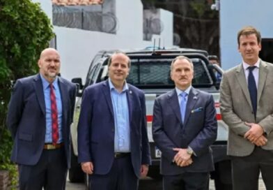 El Embajador de Estados Unidos visitó la base operativa del GOCNOA