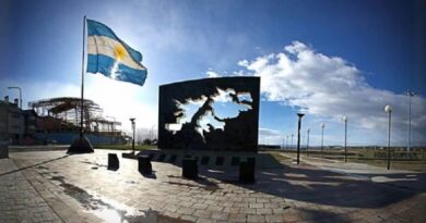 Según Reuters, Estados Unidos evalúa revisar su apoyo a la soberanía británica sobre las Islas Malvinas