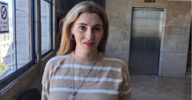 Marcela Pagano se presentó en Comodoro Py para ampliar la denuncia por enriquecimiento ilícito contra Manuel Adorni