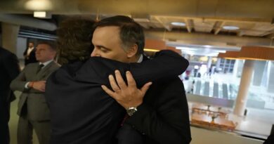 Javier Milei atacó a los periodistas en el Congreso: «Los corruptos son ustedes»