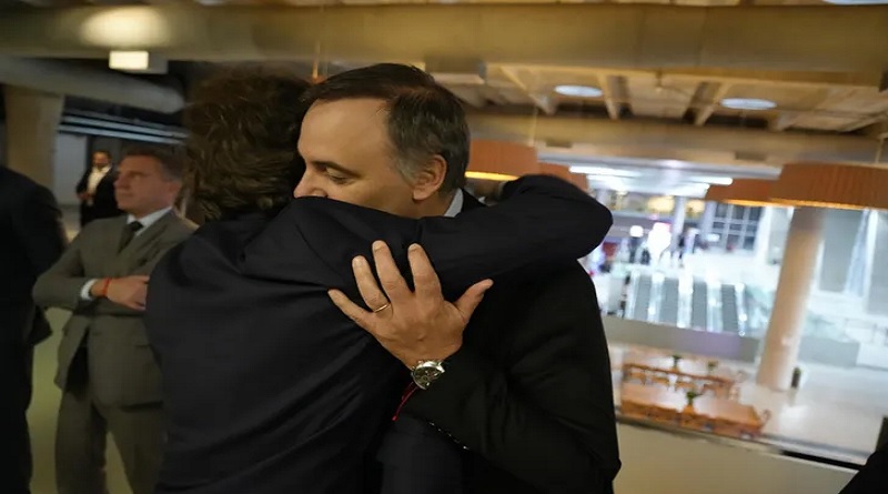 Javier Milei atacó a los periodistas en el Congreso: «Los corruptos son ustedes»