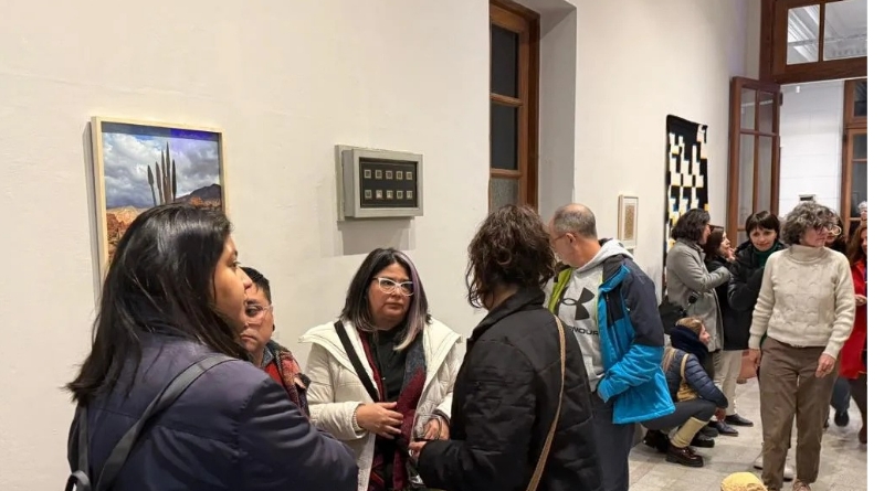 La muestra “La distancia adecuada” ya puede visitarse en el Paseo Ex Palúdica