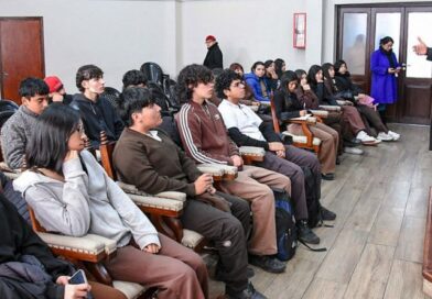 Estudiantes del Colegio Juana Manuela Gorriti participaron de un nuevo encuentro del programa Concejales por un Día