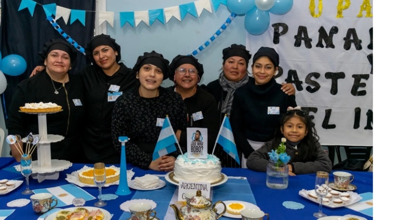 Capacitación con salida laboral: 61 vecinos aprendieron todo sobre panadería y pastelería