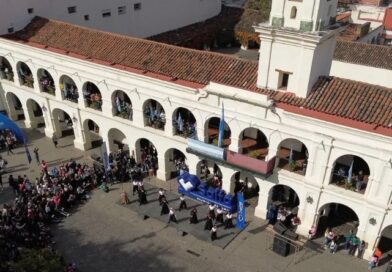 Con un espectáculo de malambo, la ciudad de Salta dio inicio a la temporada de invierno