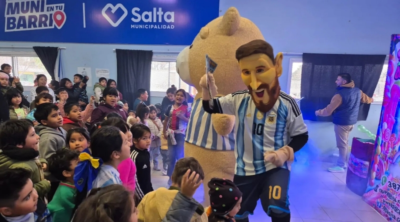 Familias de Gauchito Gil disfrutaron de un gran show de payasos