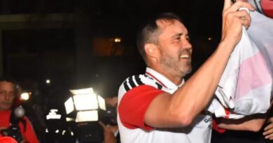 River recibió la ovación del público salteño: esta noche jugará por Copa Argentina