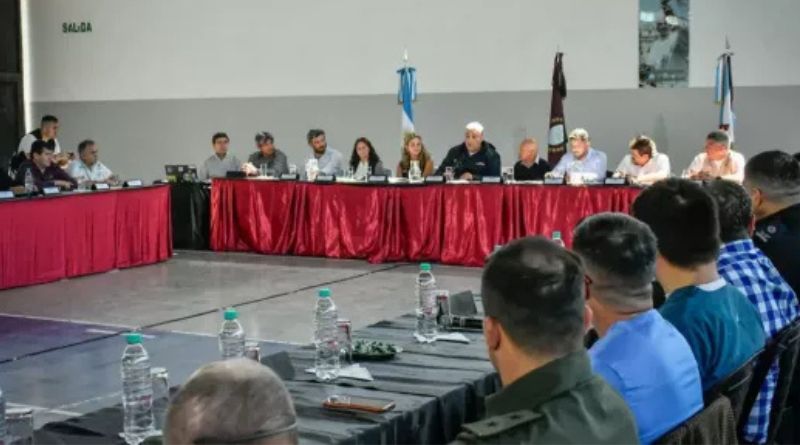El comité de emergencia climática coordino acciones preventivas con intendentes de Anta