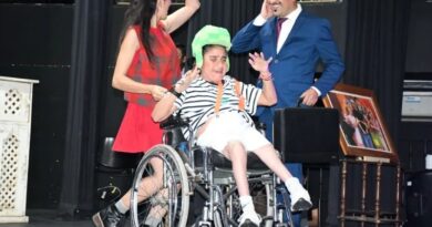 Talento sin límites: actores con parálisis cerebral brillaron en el Teatro Municipal